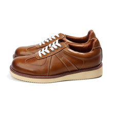 Classic Airplane Head Layer Leather Handmade Vintage Polished Sneakers