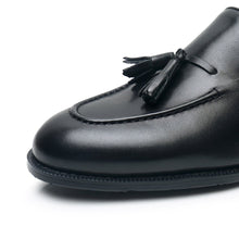 Brown Handmade Vintage Brushed Fringe Loafers